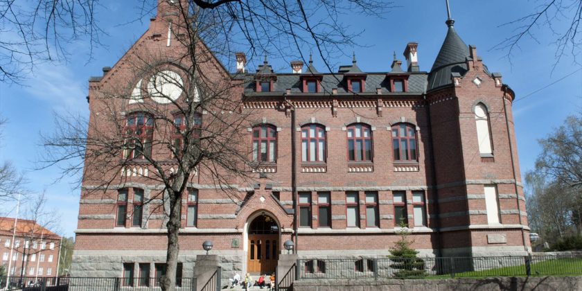 Aikuisten lukiokoulutuksen kurssikuvaukset vanha ops lv. 2022-2023