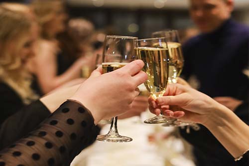 Abi-illallinen 5.2.2025 klo 18