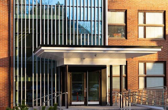 Aikuislukion lukuvuoden 2026-2027 työjärjestys (koulupäivät, lomat, kokeet)